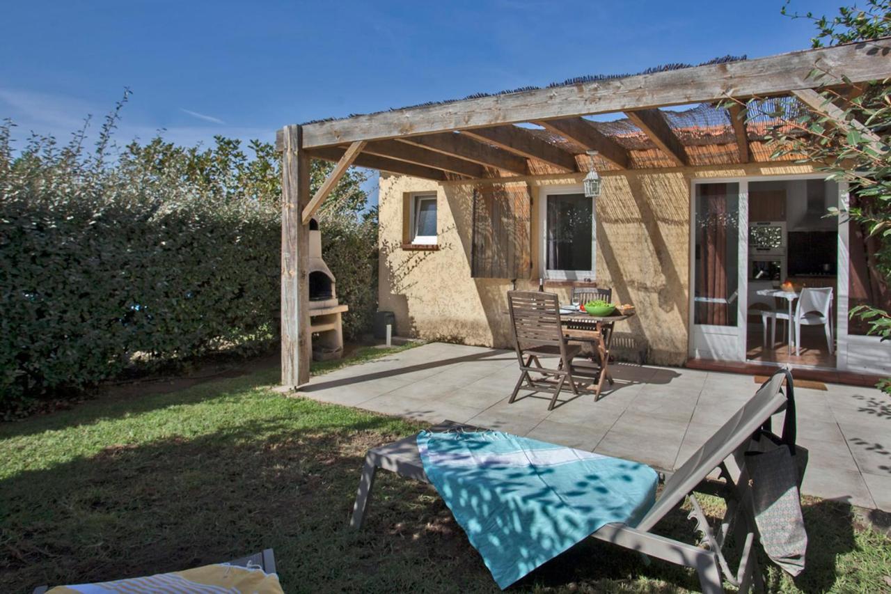 location pour 2 personnes Amarylis à Calvi avec jardin piscine barbecue Calvi (Corsica) Exterior foto